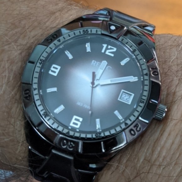 Relic Zr1811 Mens Watch 
